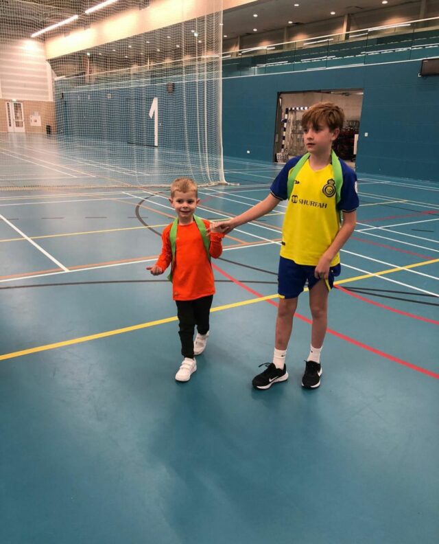 Kinderen spelen bij Sport-BSO Flekss Den Butter
