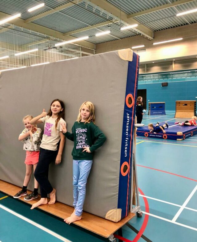 Kinderen spelen bij Sport-BSO Flekss Den Butter