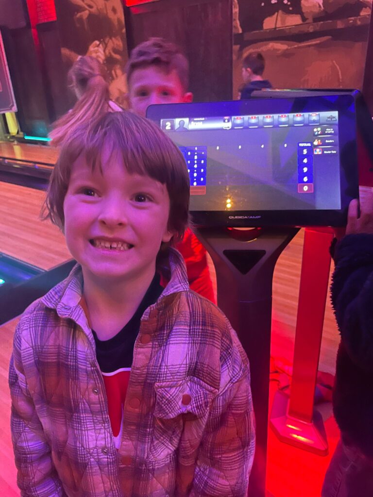 Sport-BSO Flekss Soccer Center - The Pub Pins