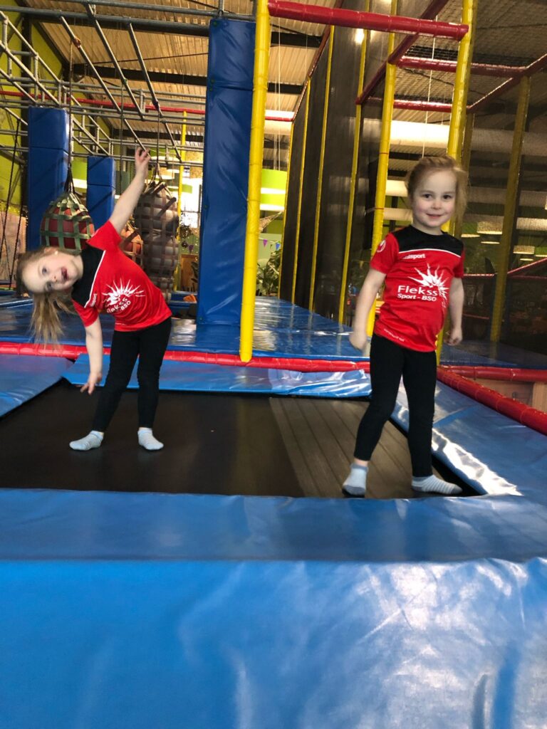 c9e2423f-b769-4f34-b582-2956cb4dbdfb