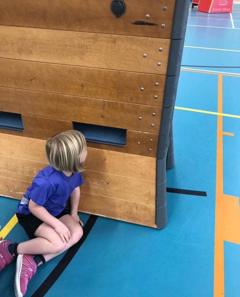 Kind verstopt bij Sport-BSO Flekss