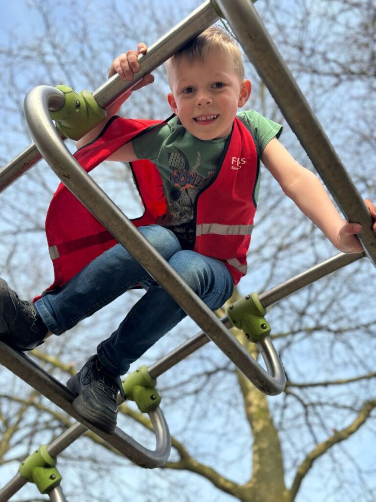 Sport-Bso Flekss Kerkwerve Speeltuin de hoge neer