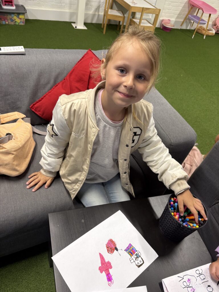 Sport-BSO Flekss Soccer Center - Knutselen en kleuren