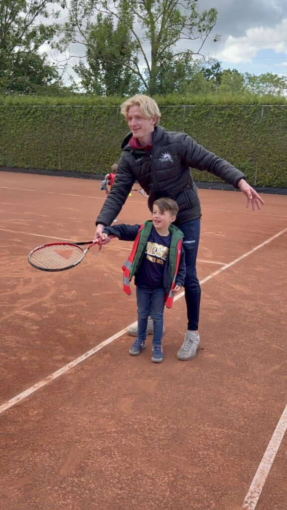 Sport-BSO Flekss Soccer Center - Sportpark Hier-O