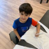 kind shirtjes versieren knutselen bso kinderopvang zevenbergen