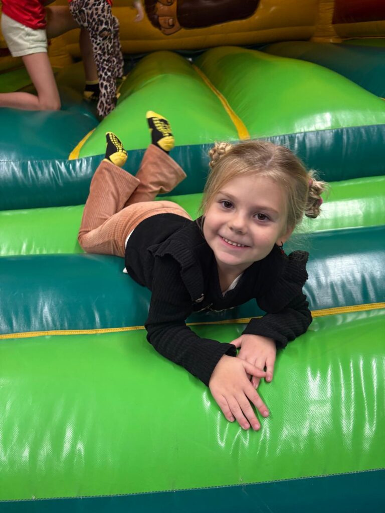 Sport-BSO Flekss Soccer Center - Springkussen