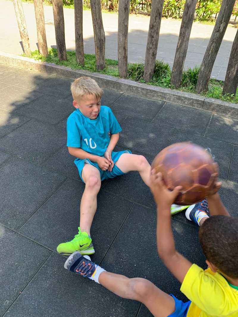 Flekss zonzeel 19 - buitenspelen