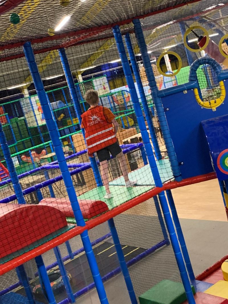 Flekss zonzeel 15 - funzone