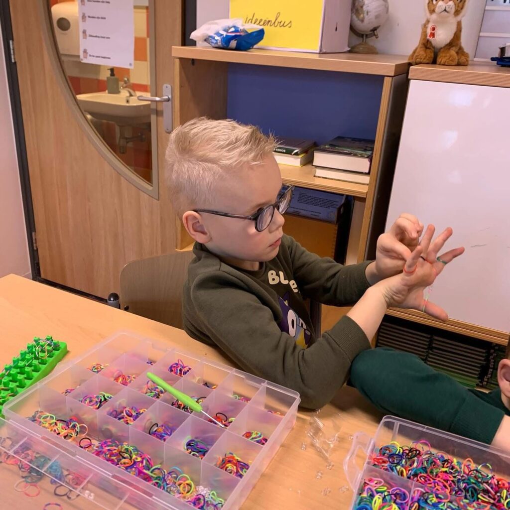 Flekss zonzeel 2 - knutselen