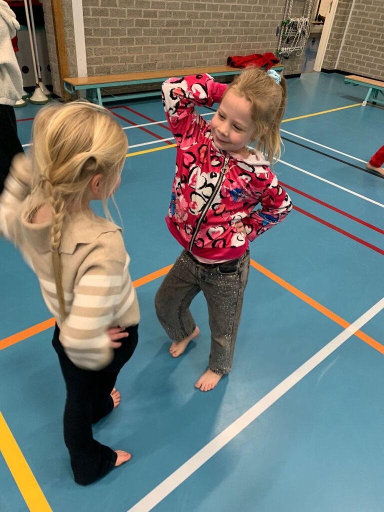 Standbeeld tikkertje Sport-BSO Etten-Leur Kerkwerve