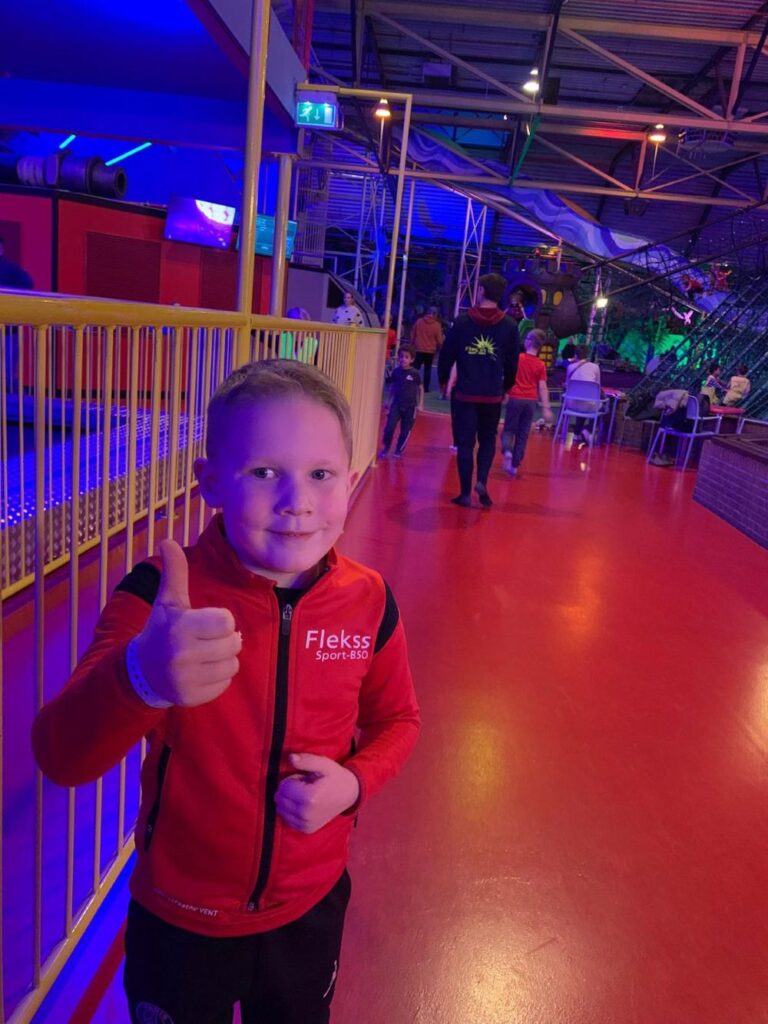 In de grootste speelhal van Utrecht met de bso in Etten-leur