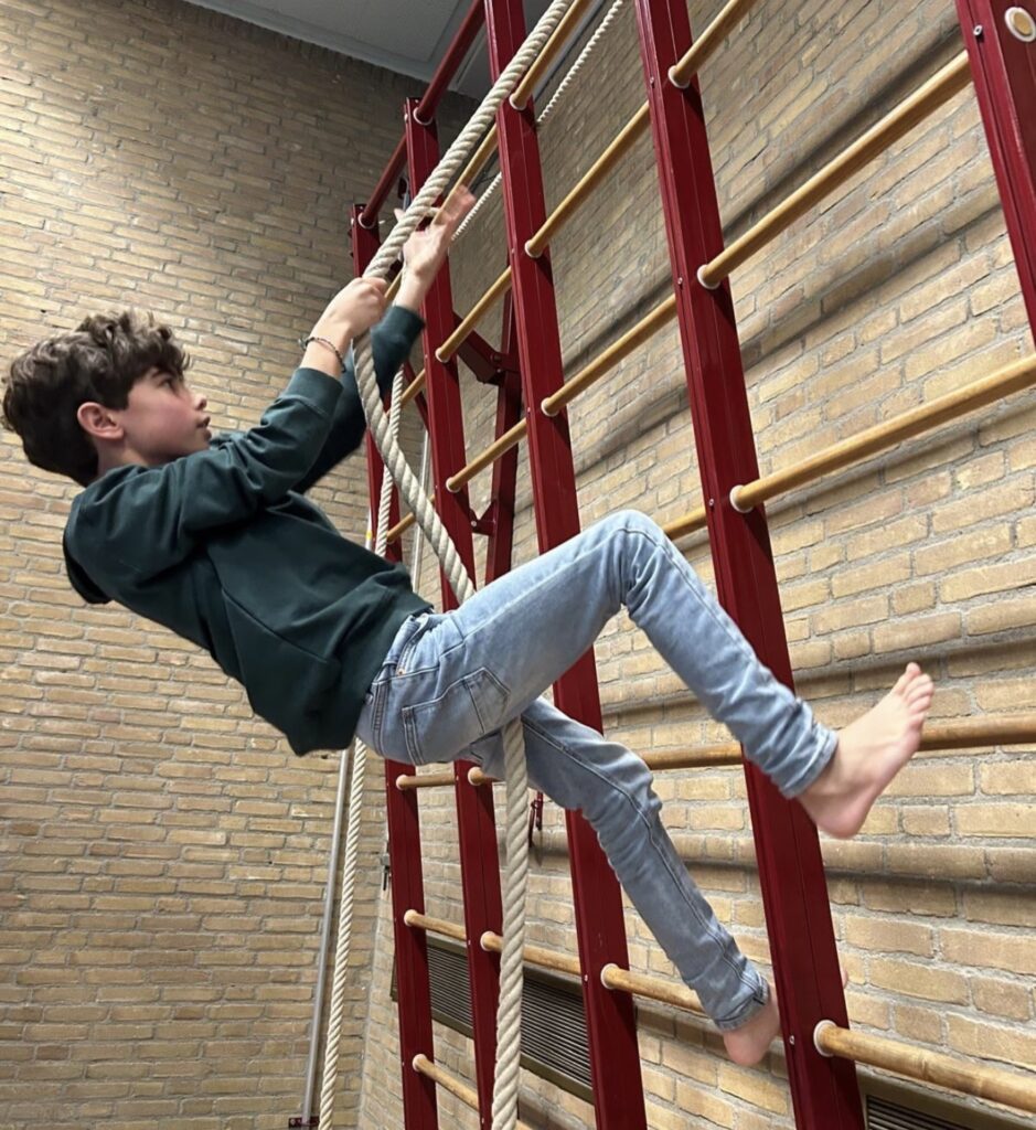 De Fennaas-touwklimmen