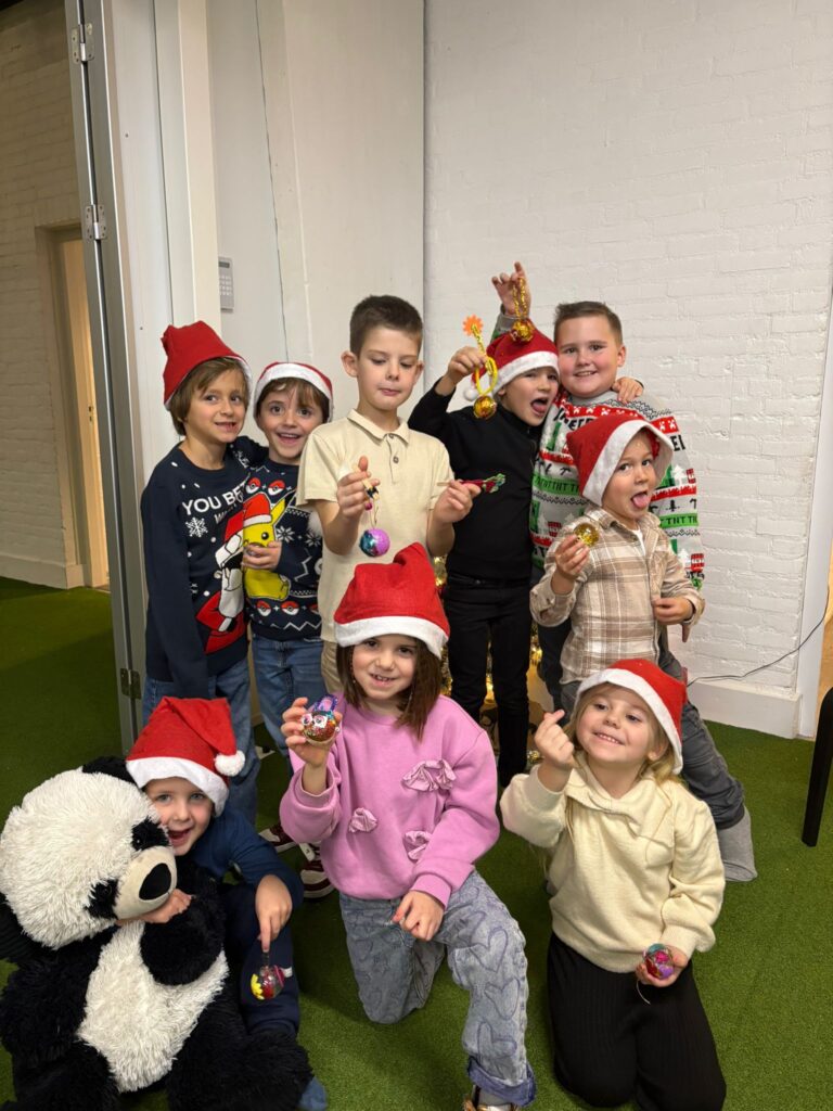 Sport-BSO Flekss Soccer Center - Kerstknutselactiviteit