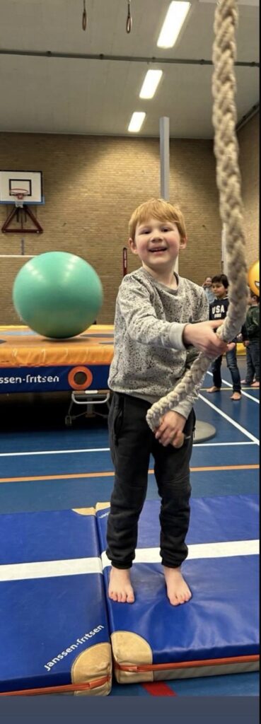 De Fennaas-touw zwaaien