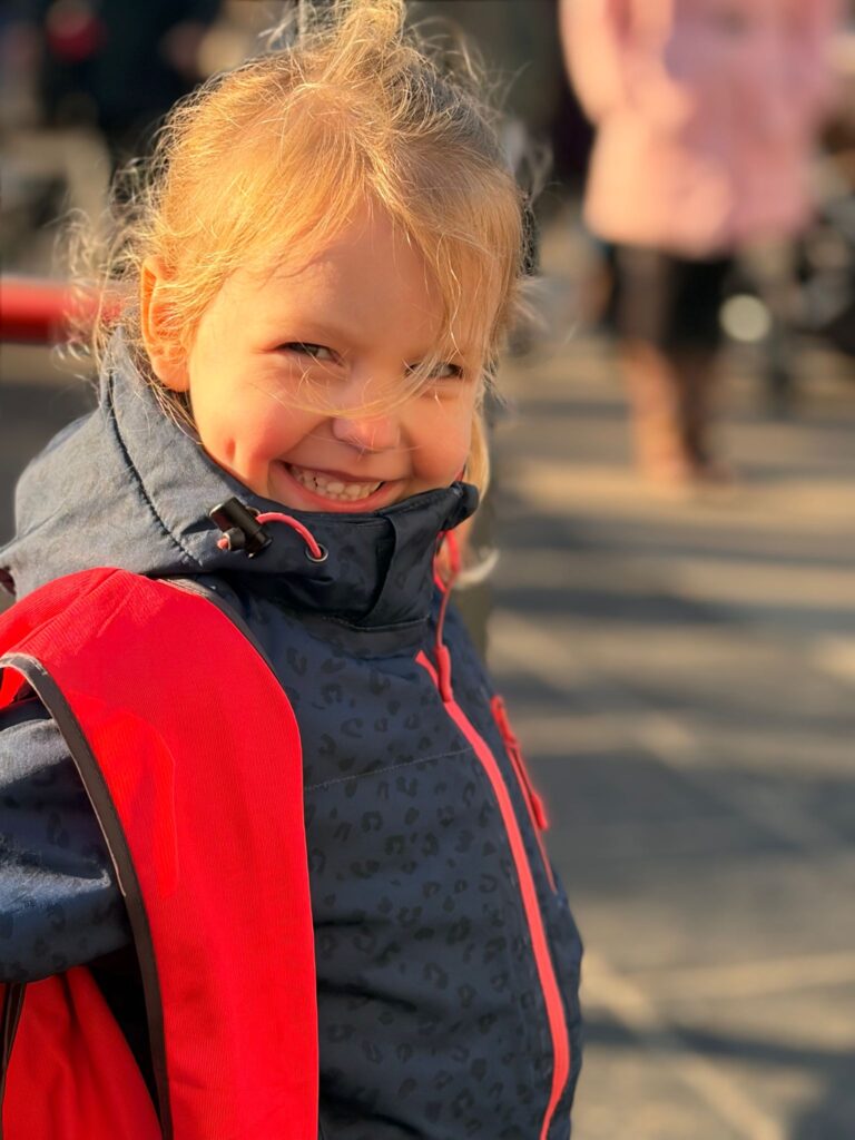 Kinderen lachen BSO Flekss Heijl