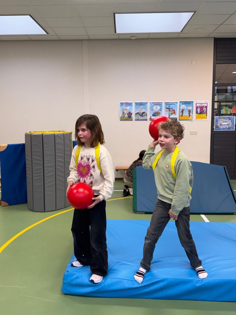 Flekss zeggewijzer - James Bond spel