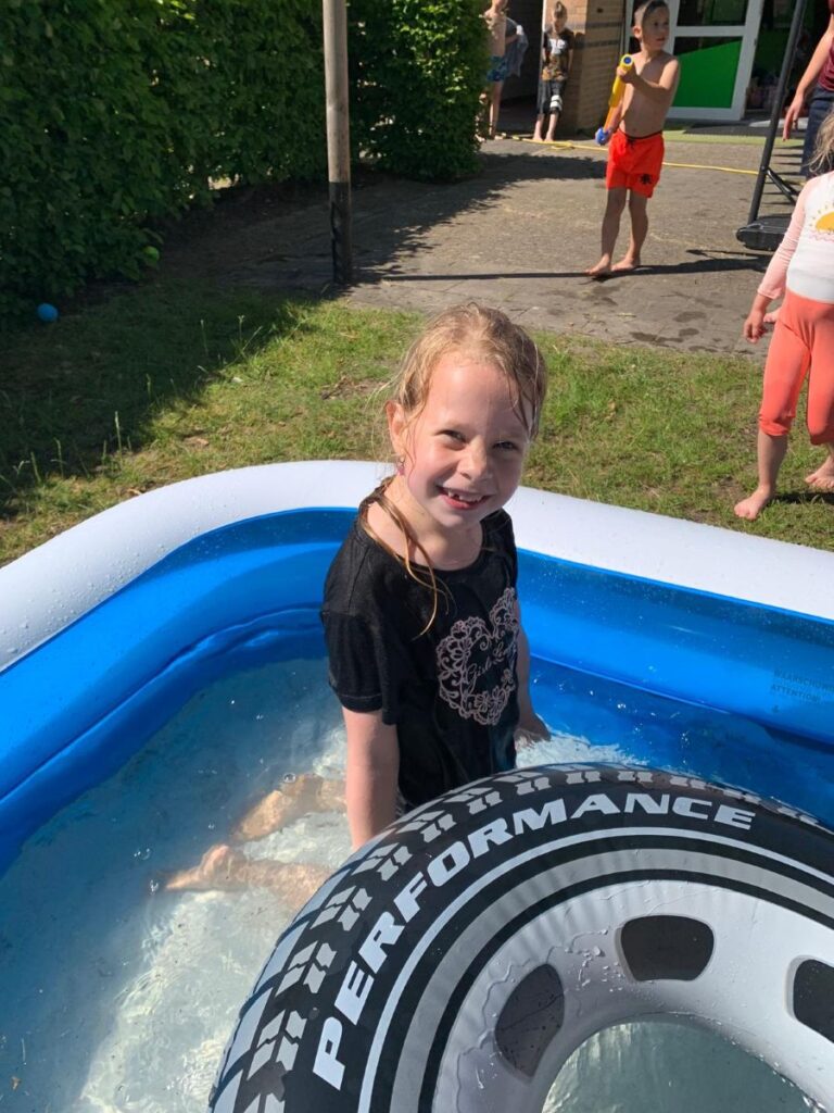 Waterpret met de BSO In Etten-Leur