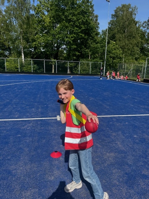 Sport-BSO Flekss Bernardus kerk - Samenwerking Hockeyclub Made