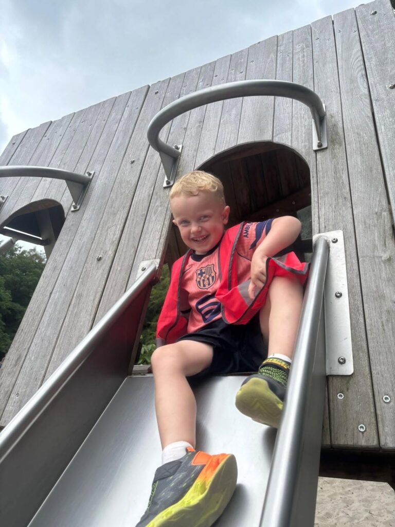 Blog week 25 S.S.C.'55- Spelen in de speeltuin