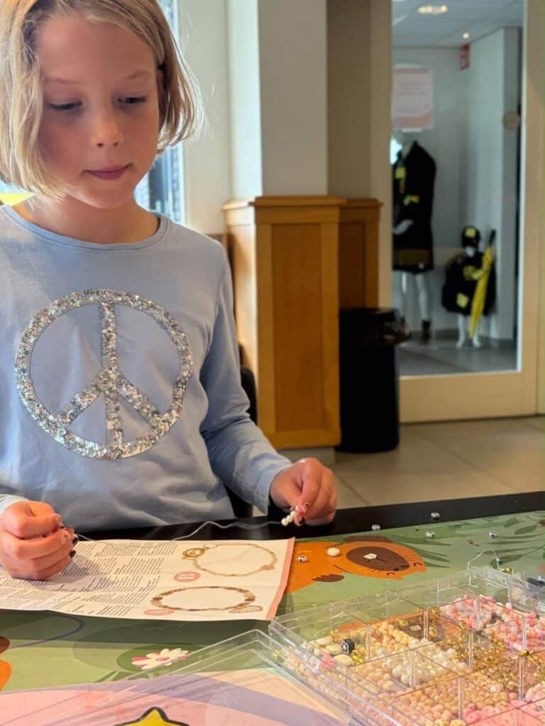 Blog september S.S.C.'55- armbandjes maken